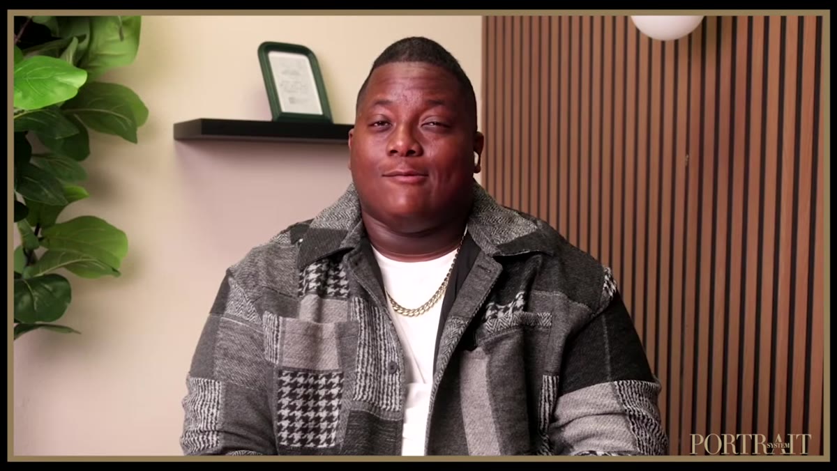Jaron discussing his stint in a traditional job before going full-time