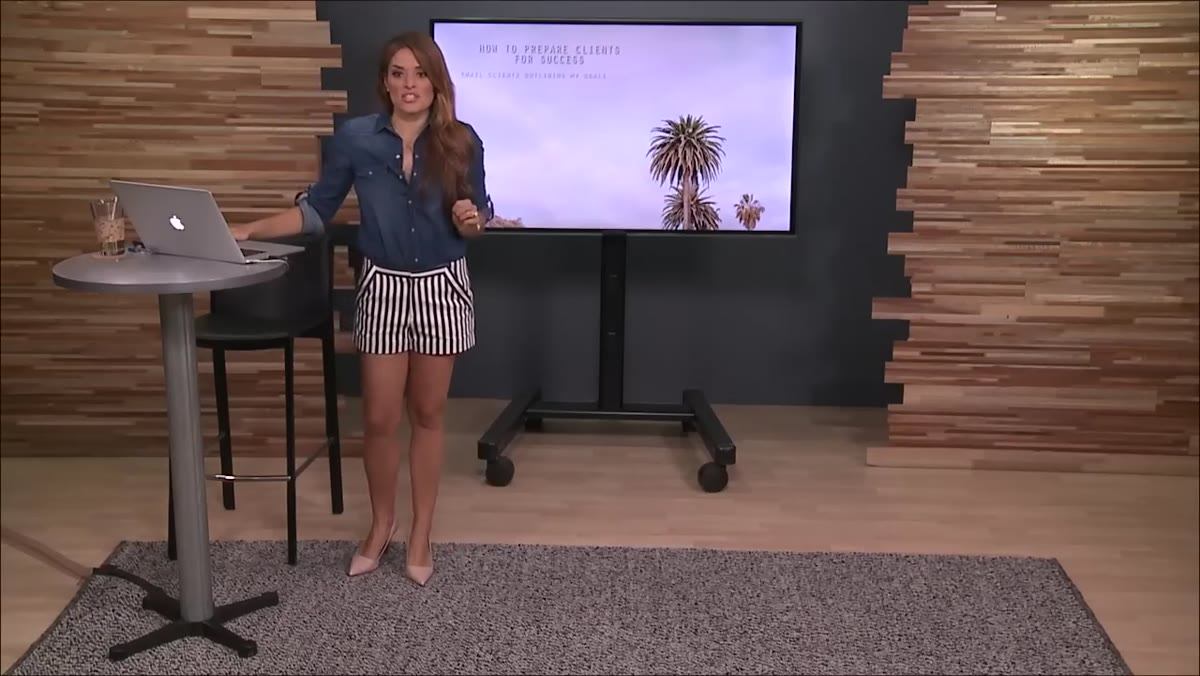Photographer outlining the three goals she states in the prep email