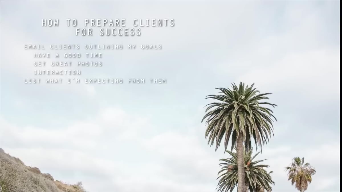 Photographer listing specific expectations: punctuality, outfit changes, locations